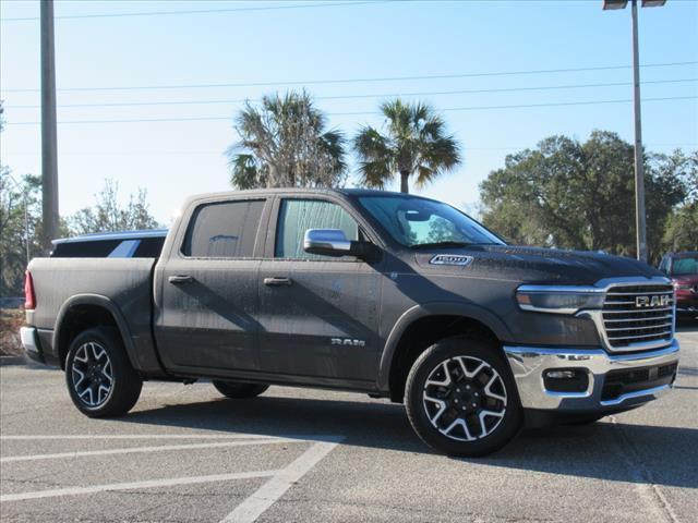 2025 RAM Ram 1500 RAM 1500 LARAMIE CREW CAB 4X2 57 BOX