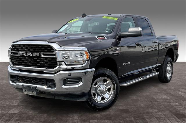 2022 RAM 2500 Big Horn Crew Cab 4x4 64 Box