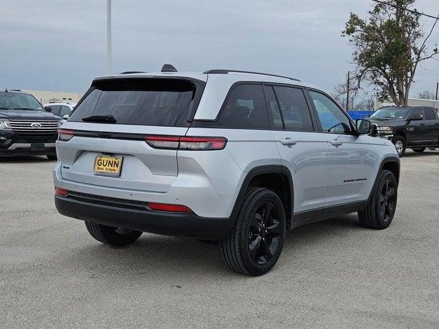 2022 Jeep Grand Cherokee Altitude 4x4