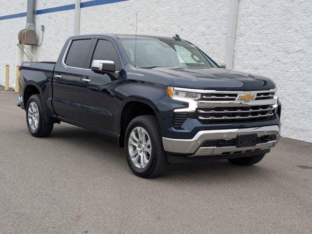 2022 Chevrolet Silverado 1500 4WD Crew Cab Short Bed LTZ