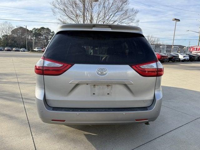 2016 Toyota Sienna XLE 7 Passenger