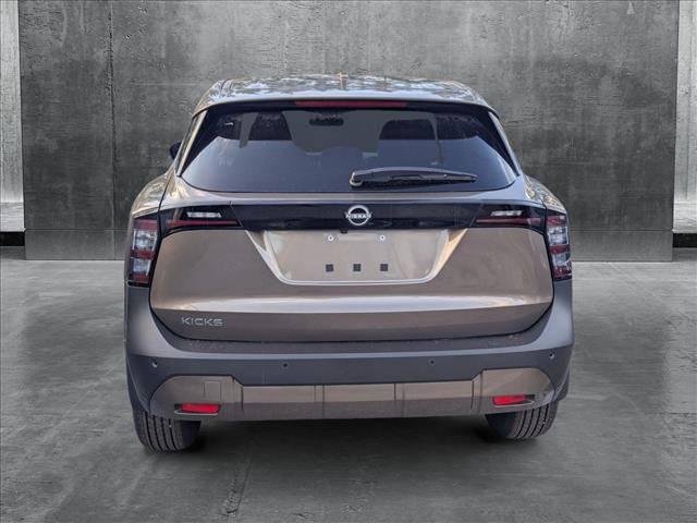 2025 Nissan Kicks SV FWD