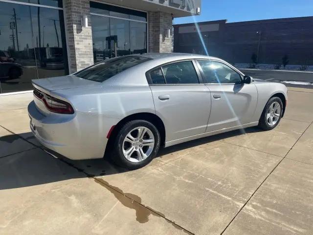 2022 Dodge Charger SXT RWD