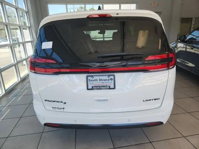2025 Chrysler Pacifica Limited
