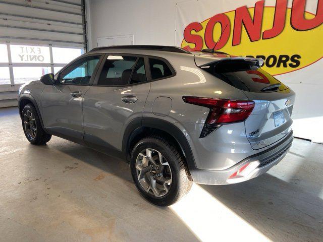 2024 Chevrolet Trax FWD LT