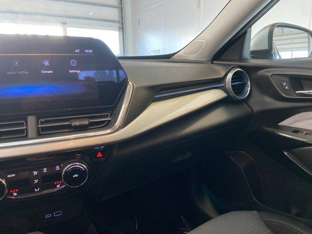 2024 Chevrolet Trax FWD LT