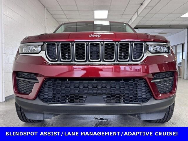 2023 Jeep Grand Cherokee Laredo 4x4