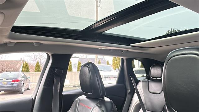 Used 2019 Jeep Cherokee For Sale in Waterford Twp, MI