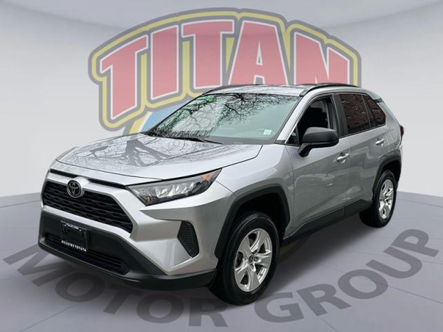 2021 Toyota RAV4 LE [4]