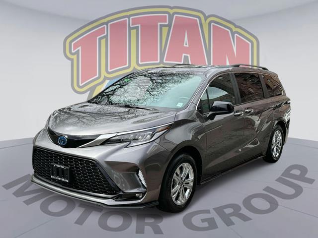 2022 Toyota Sienna XSE [9]