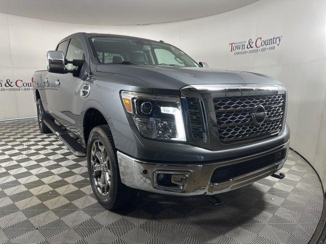 2018 Nissan TITAN XD SL Diesel