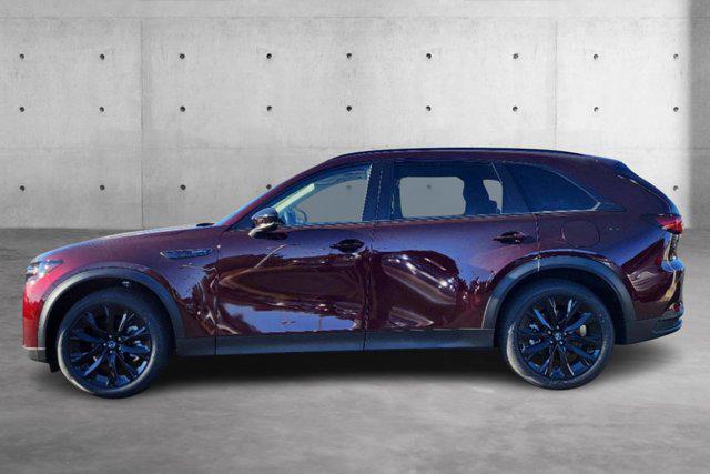 2025 Mazda X-90 Premium Sport