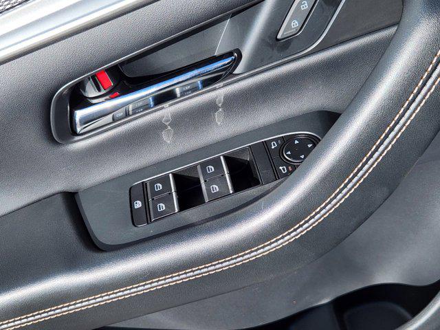 2025 Mazda X-90 Premium Sport