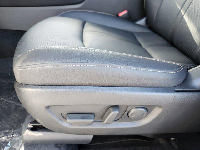 2025 Mazda X-90 Premium Sport