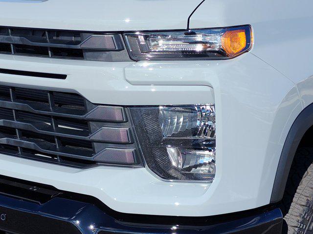 2025 Chevrolet Silverado 2500HD Custom 4WD