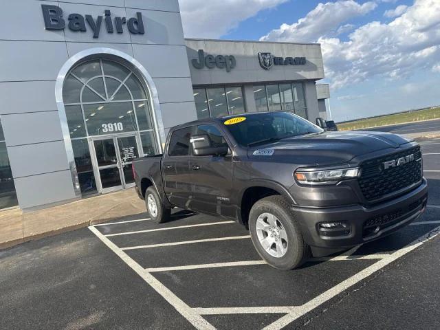 2025 RAM Ram 1500 RAM 1500 BIG HORN CREW CAB 4X4 57 BOX