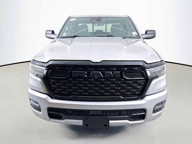 2025 RAM Ram 1500 RAM 1500 TRADESMAN QUAD CAB 4X4 64 BOX