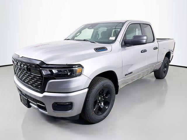 2025 RAM Ram 1500 RAM 1500 TRADESMAN QUAD CAB 4X4 64 BOX