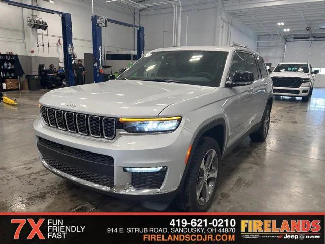 2025 Jeep Grand Cherokee GRAND CHEROKEE L LIMITED 4X4