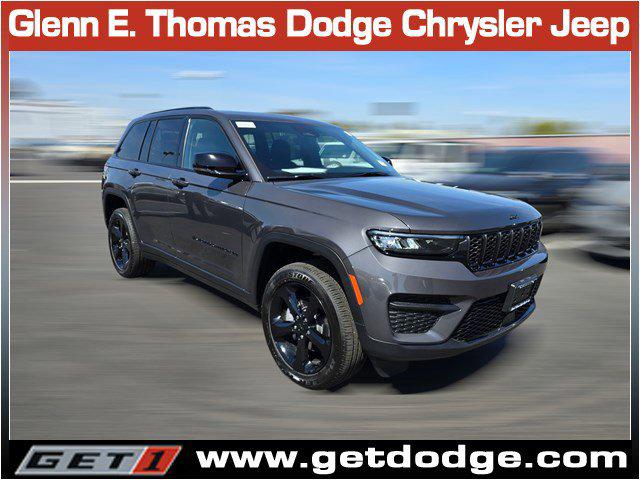 2025 Jeep Grand Cherokee GRAND CHEROKEE ALTITUDE 4X4
