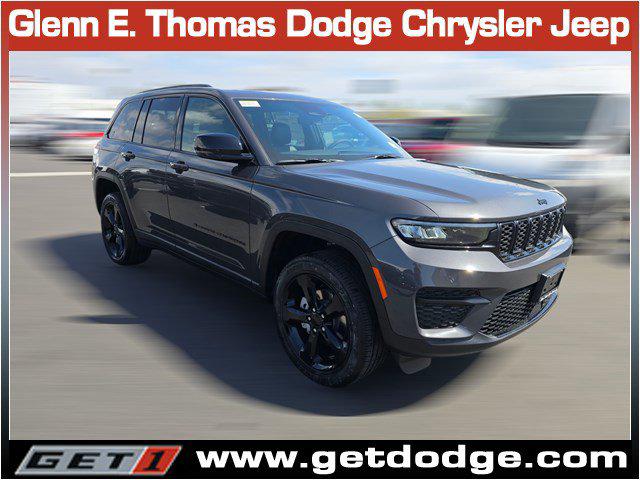2025 Jeep Grand Cherokee GRAND CHEROKEE ALTITUDE 4X4
