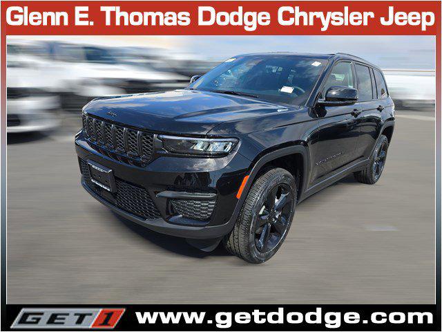 2025 Jeep Grand Cherokee GRAND CHEROKEE ALTITUDE 4X4