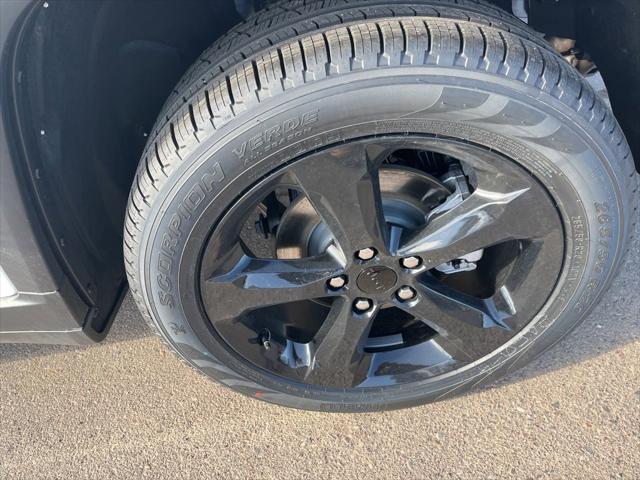 New 2025 Jeep Grand Cherokee Limited