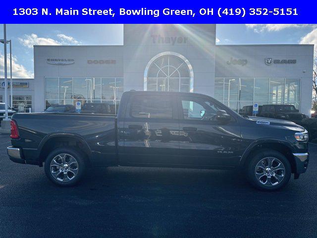 2025 RAM Ram 1500 RAM 1500 BIG HORN CREW CAB 4X4 64 BOX