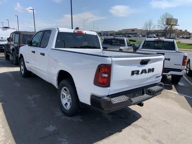 2025 RAM Ram 1500 RAM 1500 TRADESMAN QUAD CAB 4X4 64 BOX