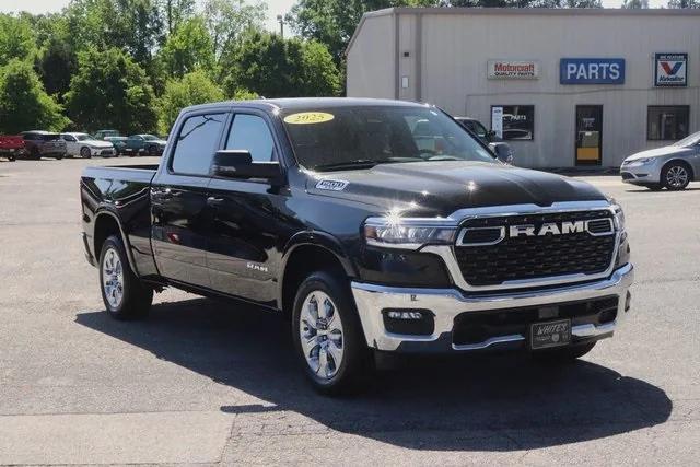 2025 RAM Ram 1500 RAM 1500 BIG HORN CREW CAB 4X4 64 BOX