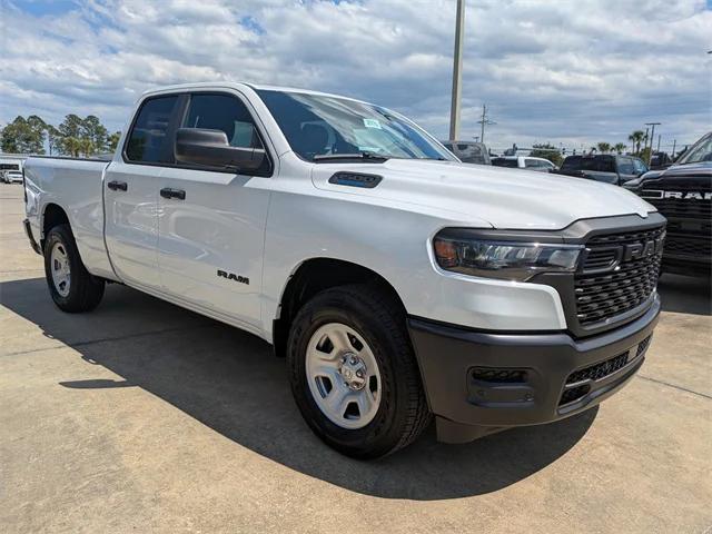 2025 RAM Ram 1500 RAM 1500 TRADESMAN QUAD CAB 4X2 64 BOX
