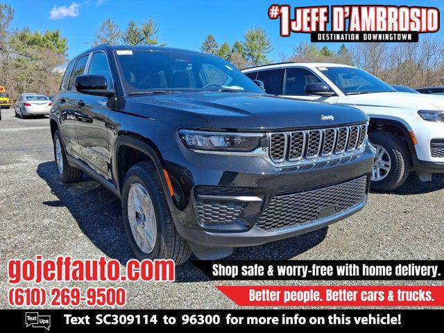 2025 Jeep Grand Cherokee GRAND CHEROKEE LAREDO X 4X4