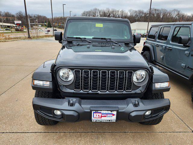 2025 Jeep Gladiator GLADIATOR NIGHTHAWK 4X4