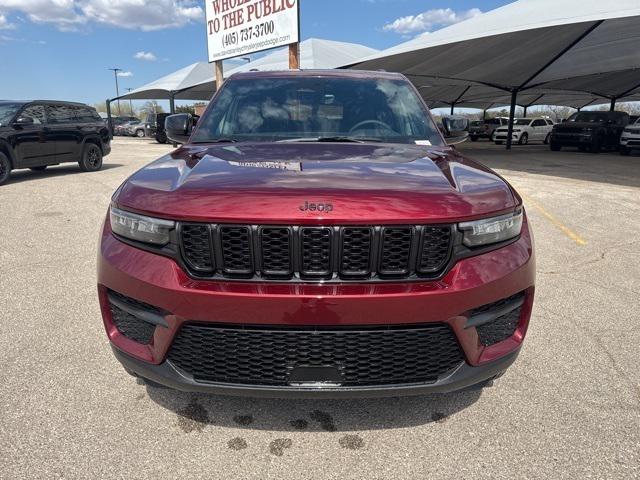 2025 Jeep Grand Cherokee GRAND CHEROKEE ALTITUDE 4X4
