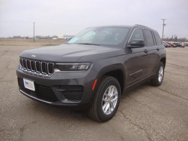 2025 Jeep Grand Cherokee GRAND CHEROKEE LAREDO X 4X4