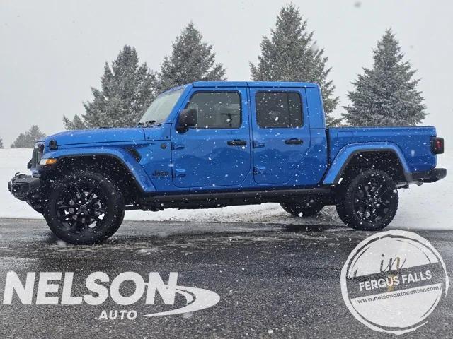 2025 Jeep Gladiator GLADIATOR NIGHTHAWK 4X4