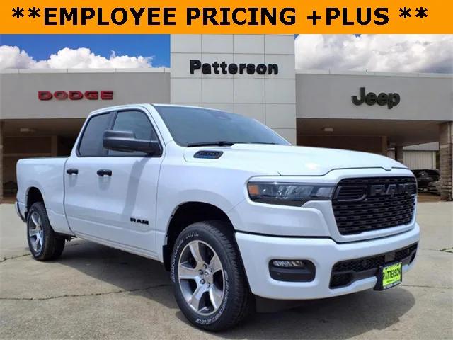 2025 RAM Ram 1500 RAM 1500 TRADESMAN QUAD CAB 4X4 64 BOX