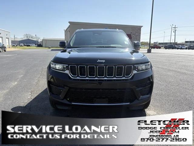 2025 Jeep Grand Cherokee GRAND CHEROKEE LAREDO X 4X2