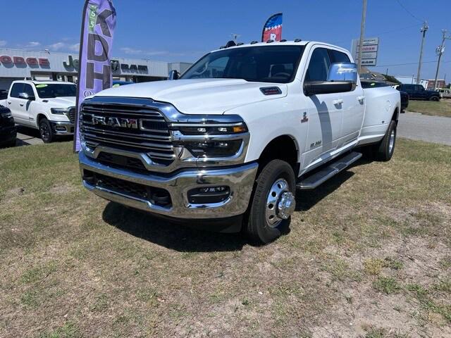 2025 RAM Ram 3500 RAM 3500 LARAMIE CREW CAB 4X4 8 BOX
