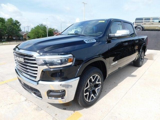 2025 RAM Ram 1500 RAM 1500 LARAMIE CREW CAB 4X2 57 BOX