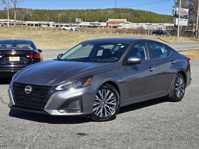 2023 Nissan Altima SV FWD