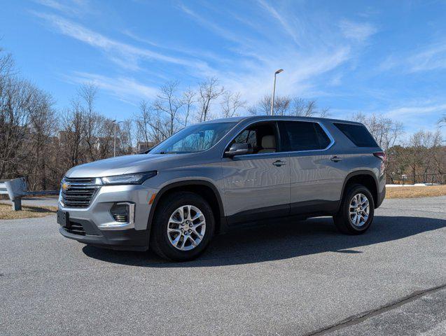 2023 Chevrolet Traverse AWD LS