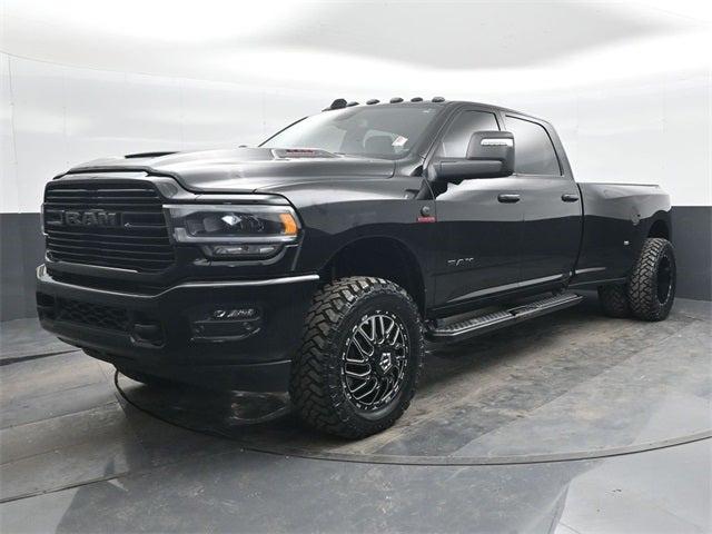 2024 RAM 3500 Laramie Crew Cab 4x4 8 Box