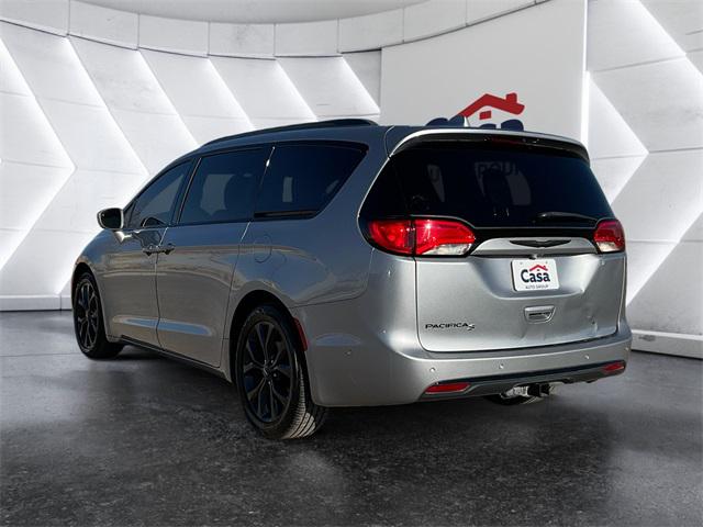 2020 Chrysler Pacifica Touring L