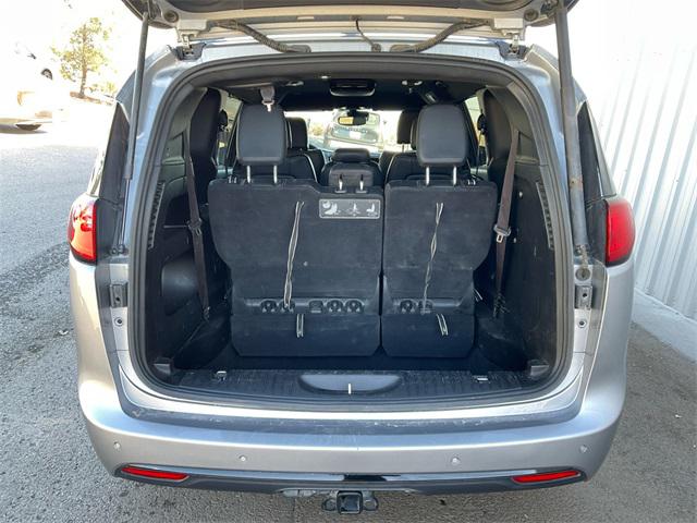 2020 Chrysler Pacifica Touring L
