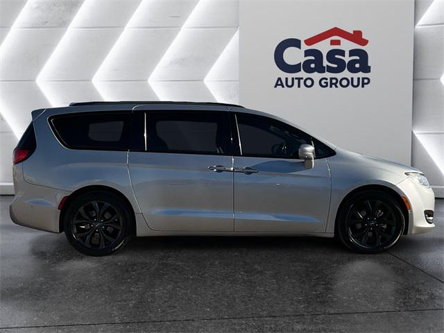 2020 Chrysler Pacifica Touring L