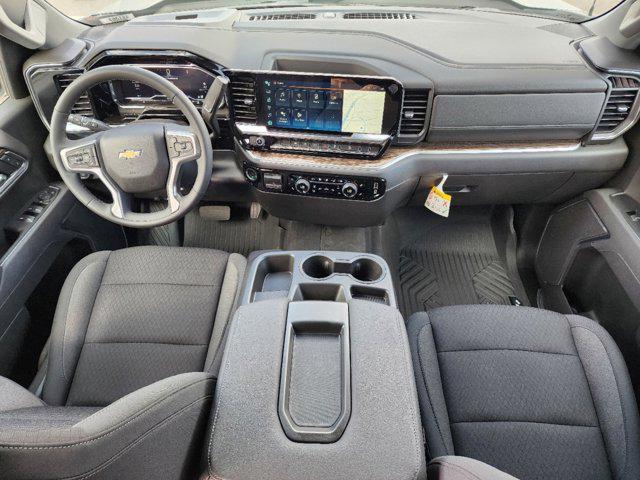 2025 Chevrolet Silverado 1500 LT 4WD