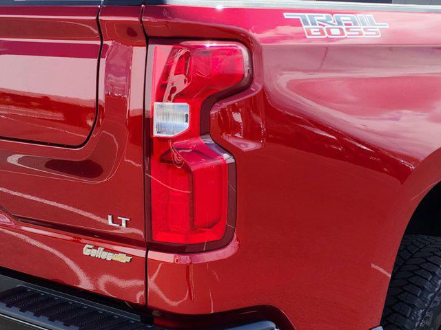 2025 Chevrolet Silverado 1500 LT Trail Boss 4WD