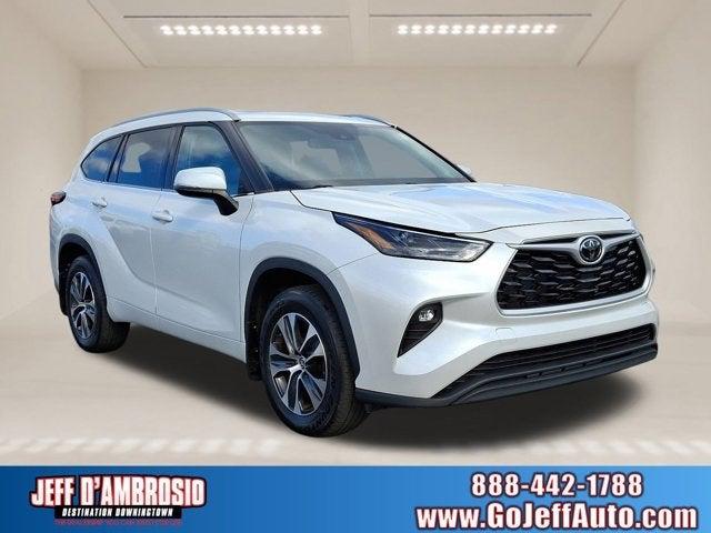 2022 Toyota Highlander XLE