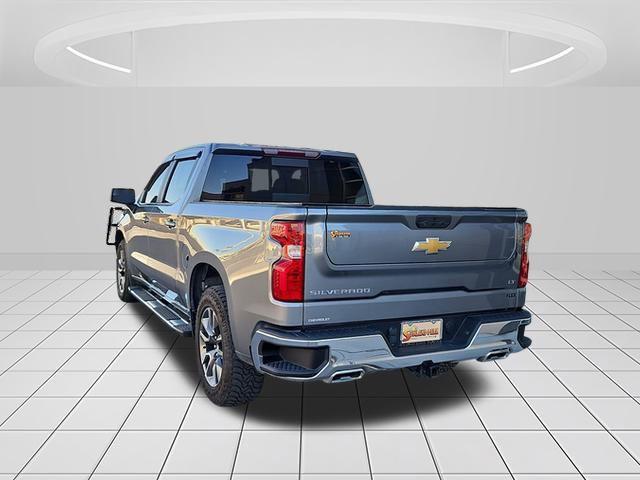 2021 Chevrolet Silverado 1500 4WD Crew Cab Short Bed LT